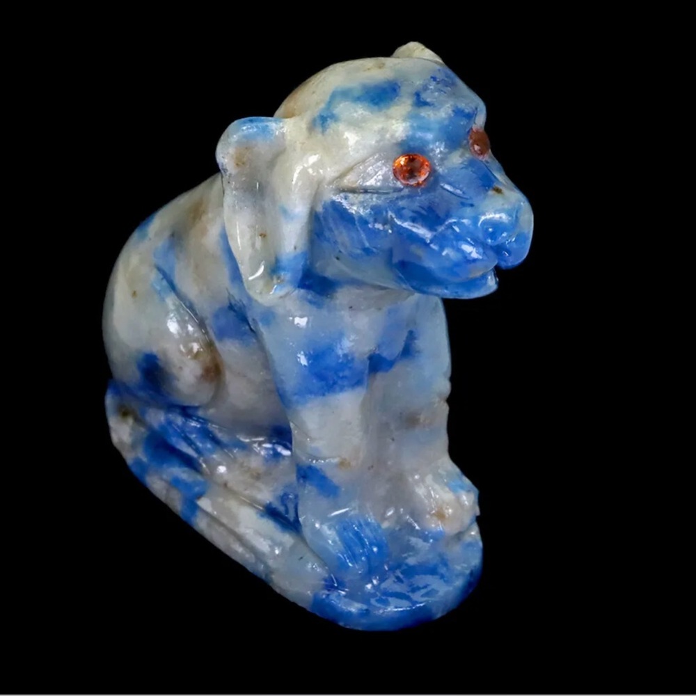 Handmade 79.57ct 33x26mm AAA Hand Dog Carving natural Blue Lapis Lazuli Sapphire